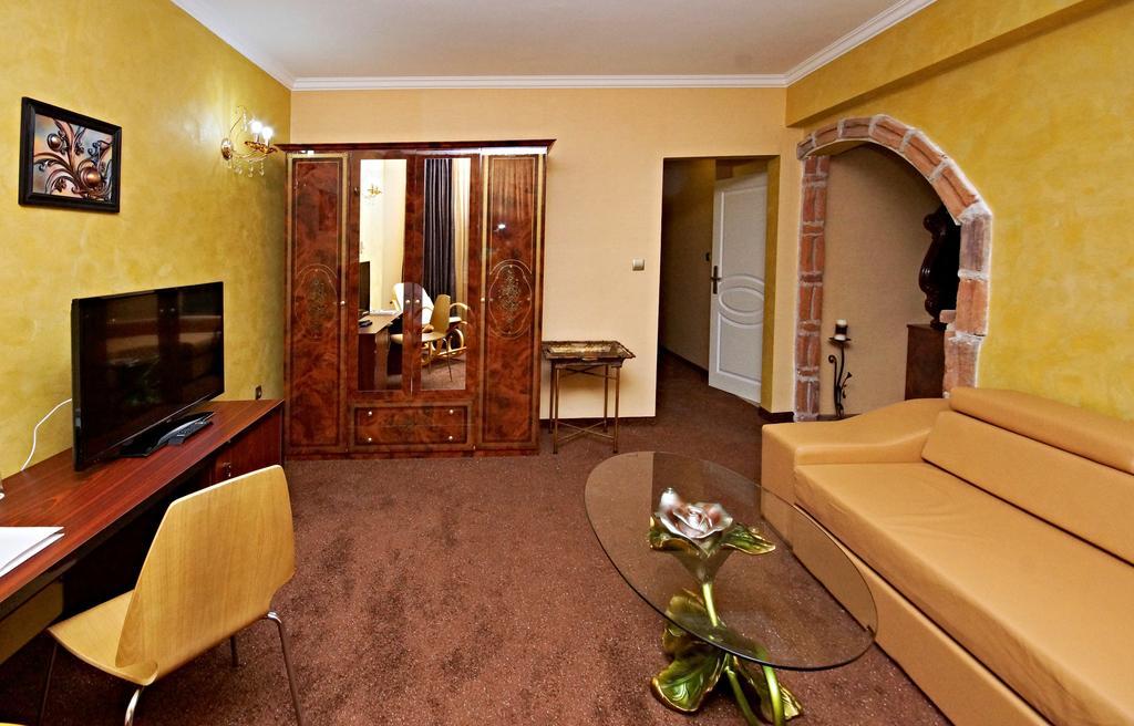 Бутиков Хотел History Haskovo Habitación foto